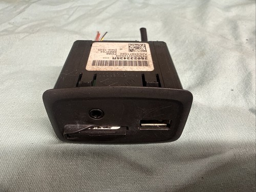 Renault zoe aux usb sd - renault,