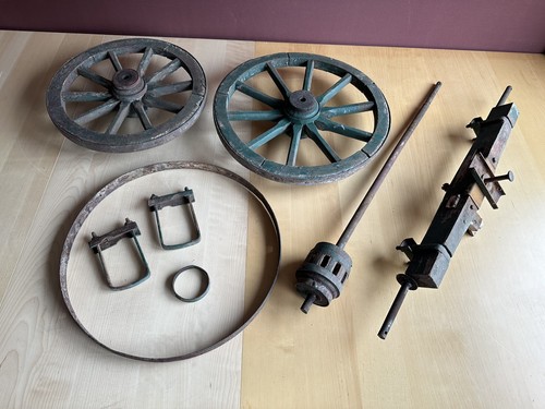 Antike wagenräder achsen - antike,
