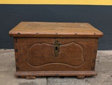 Kleine Barocktruhe Eiche 18. Jhd massiv guter Zustand