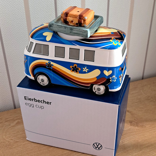 Volkswagen bus - volkswagen,