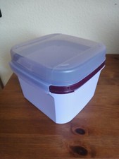 Tupperware Bellevue Kompaktus Naschkätzchen Laibwächter Schatzkiste 2,6 L *TOP*