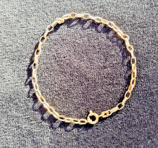 Bettelarmband aus Gold
