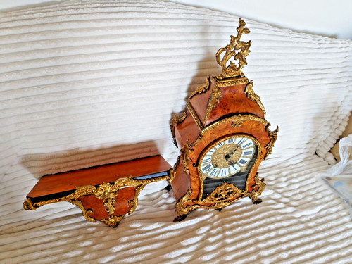 Rokoko uhr aus holz mit - aus,
