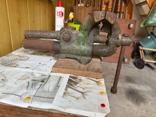 Schraubstock - antik Heuer Front - gut gebraucht,voll funktionsfähig