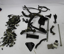 KTM DUKE 125 ab 2017- Restteile Schrauben Achse Halter Schlauch (Lager 4-23)