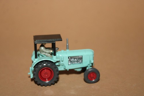 Wiking traktor 87 - wiking,
