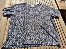 Belle Surprise Kurz Arm Slinky Shirt Top schwarz grau Animal Tier XXL 48/50