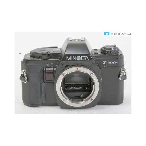 Minolta 300s sehr gut - +,