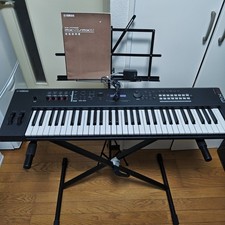 Yamaha MX61 61-Key Music