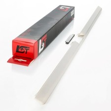 Handle strip trunk tailgate