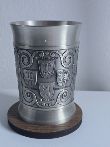Massiver zinnbecher wappen - massiver, "wappen