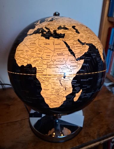 Leuchtglobus terra black light - terra,
