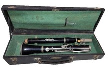 Antike Schweizer C-Klarinette
