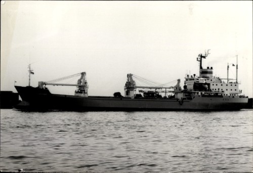 Foto frachtschiff unbekannt - foto,
