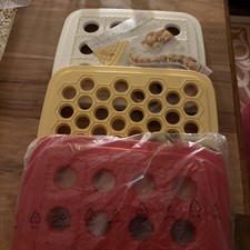 Tupperware Happy Snack- 4