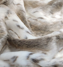 Super Deluxe Luxus Webpelz