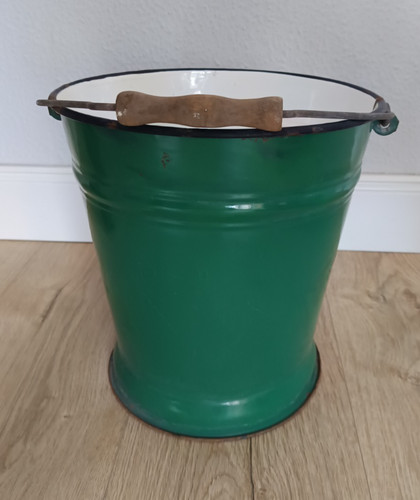 Schöner alter grüner emaille - schöner,
