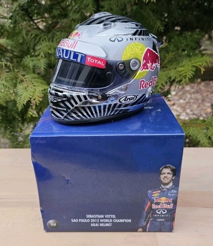 Sebastian vettel red - red, rb8