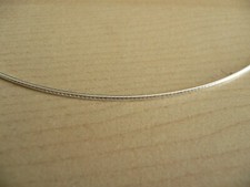 Omega Halsreif Silber