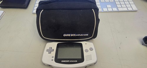 Nintendo game boy - nintendo, advance