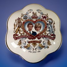 Royal Worcester Palissy 1981