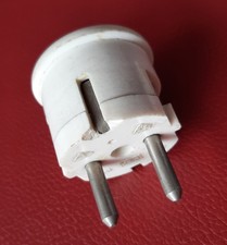 alter Stecker Netzstecker aus BAKELIT  weiß  Retro Ersatzteil Lampe Radio antik