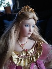 Franklin Mint Heirloom Doll *Porzellan-Puppe * Cinderella * Aschenputtel 