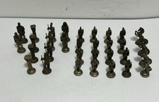 alte Schachfiguren Metall