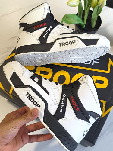 Troop delta high sneaker - delta,