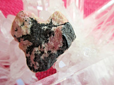 Rhodonit- Rohstein, Größe