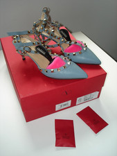 Valentino Garavani rockstud Pumps 6 cm  in taubenblau-grau Nieten Gr. 35 EU TOP