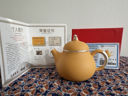 Yellow duan pear shaped - duan, •