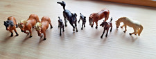 9 Schleich Pferde + 17 Bauernhoftiere - 15 Schleich- + 2 Bullylandtiere