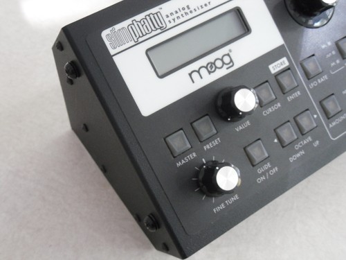 Moog slim phatty analoger - slim,