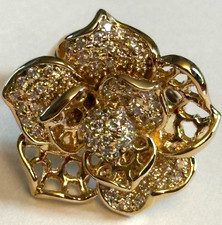 Grober großer Trachtenring