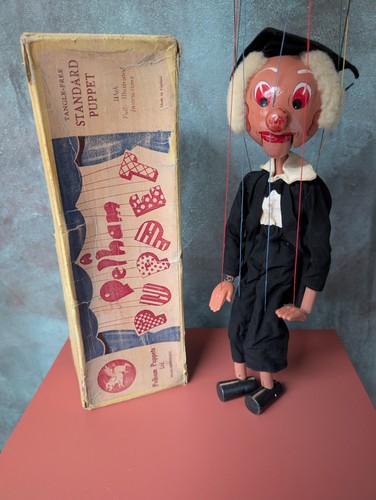 Pelham puppets schoolmaster - pelham,