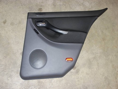 Seat leon türverkleidung - 1m,