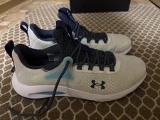 Under Armour Sneaker