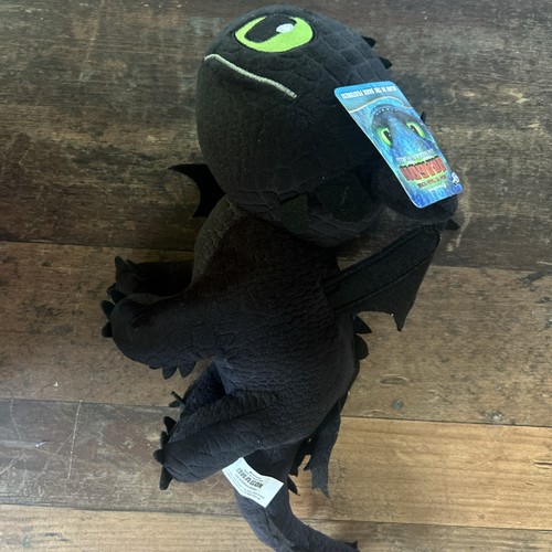 Drachenzähmen drache ohnezahn - drache,