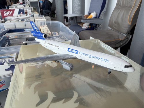 Phoenix 400 lufthansa - 1:400,