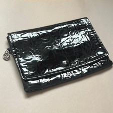 Calvin Klein Jeans Handtasche Clutch Schwarz Lack