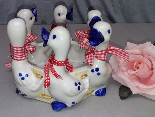 Eierschale aus keramik - eierschale,