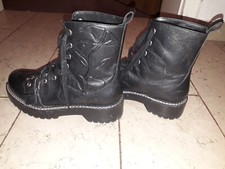 Zara Boots Stiefel Schnürstiefel Plateau  Gr. 36 schwarz Blumenmuster