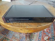 High-End Grundig Fine Arts Tuner T 907 Holzseitenteile