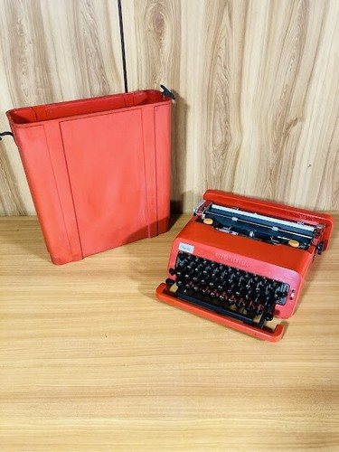Vintage olivetti valentine rot - valentine,
