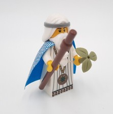 Lego Figur Druide mit Umhang