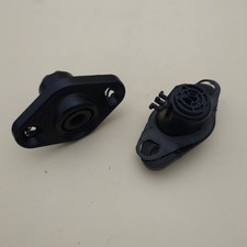 VOLKSWAGEN CADDY 2K MK3 Untere Fangplatte für Schiebetür 2K0843639H