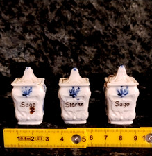 3 alte Porz. Gewürzdosen m