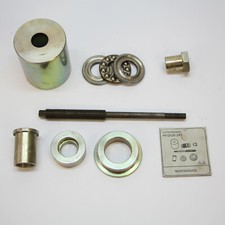 Mazda Presswerkzeug Buchse