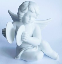 Porzellanfigur sitzender engel - porzellanfigur,